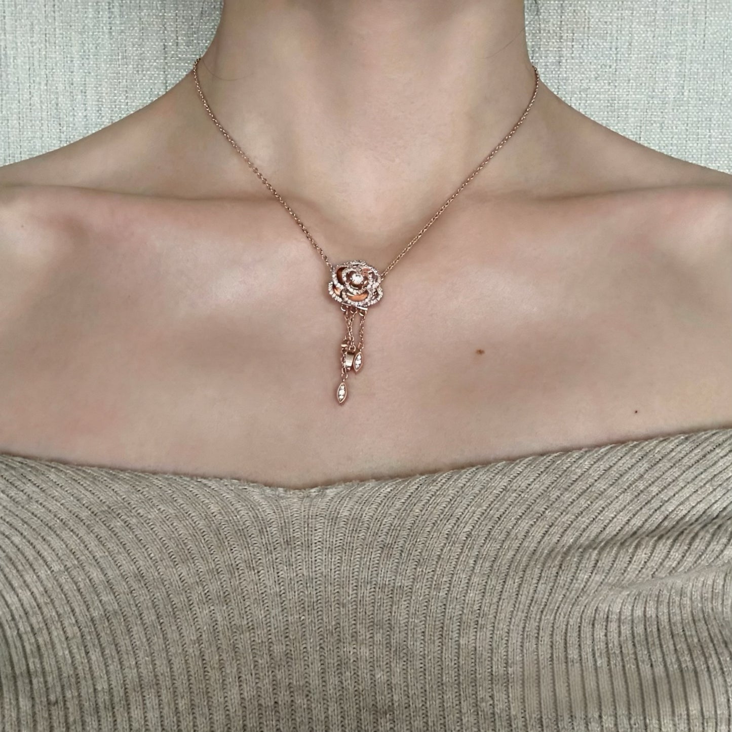 Wandelbare Rosenkette aus Roségold mit 18-karätiger Vergoldung