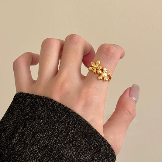 Golden Bloom Pearl Ring