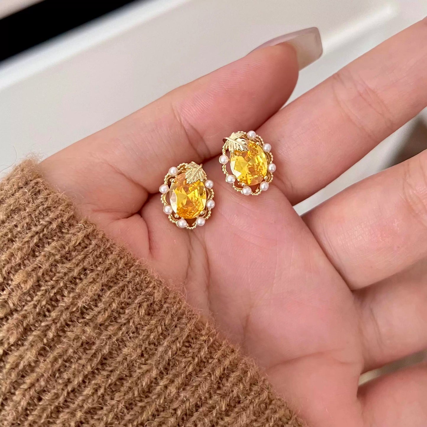 Vintage-Ohrstecker mit gelben Kristallperlen und Stiften aus 925er Sterlingsilber