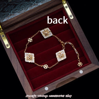 Vintage Palace Rose - Exquisite Clover- Hand-Carved Mother of Pearl Bracelet