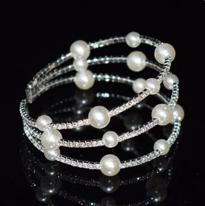 The "Starry Orbit" Stainless Steel Bangle – A Treasure with a Human Touch