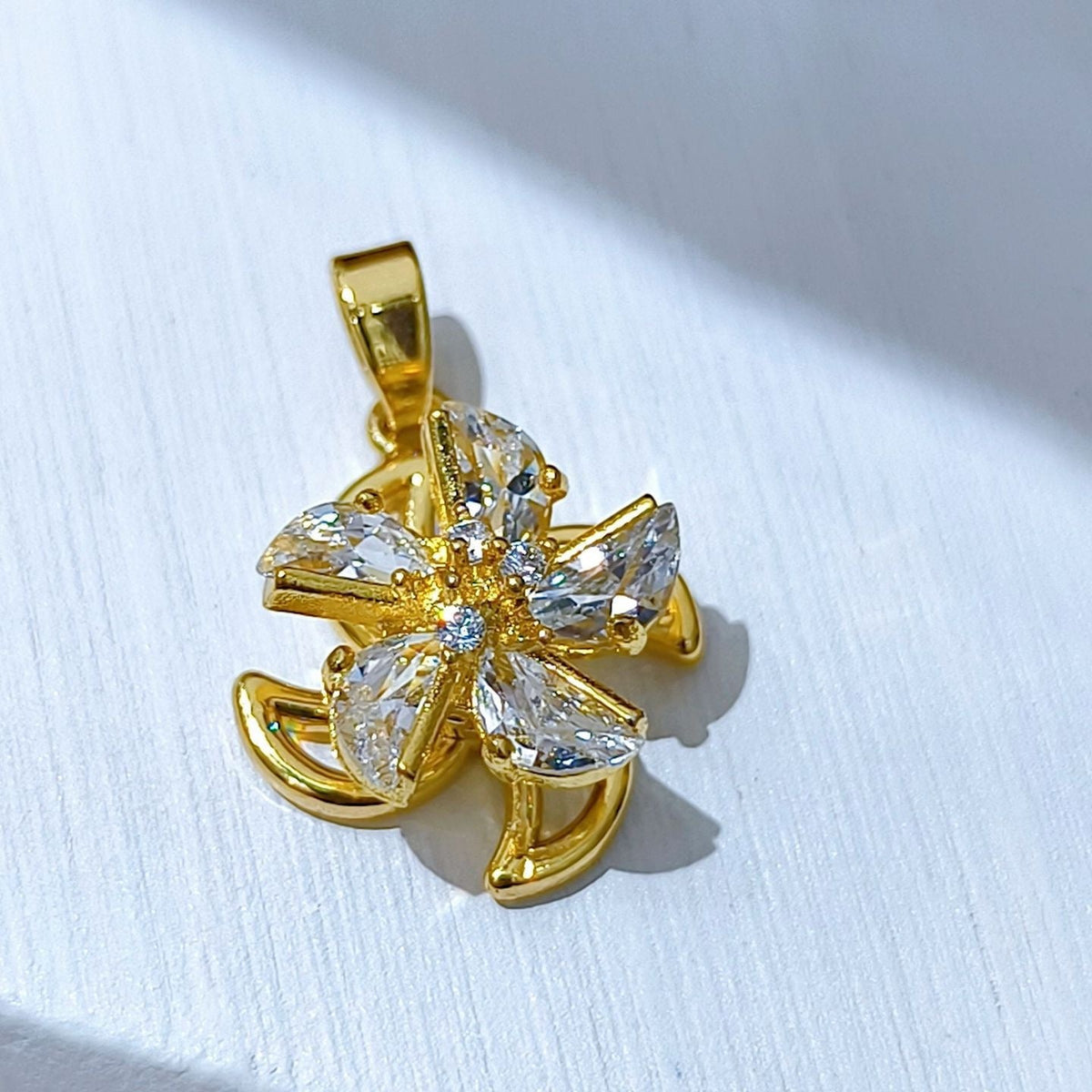 Rotating Floral & Sparkle Copper Pendant Collection style 139