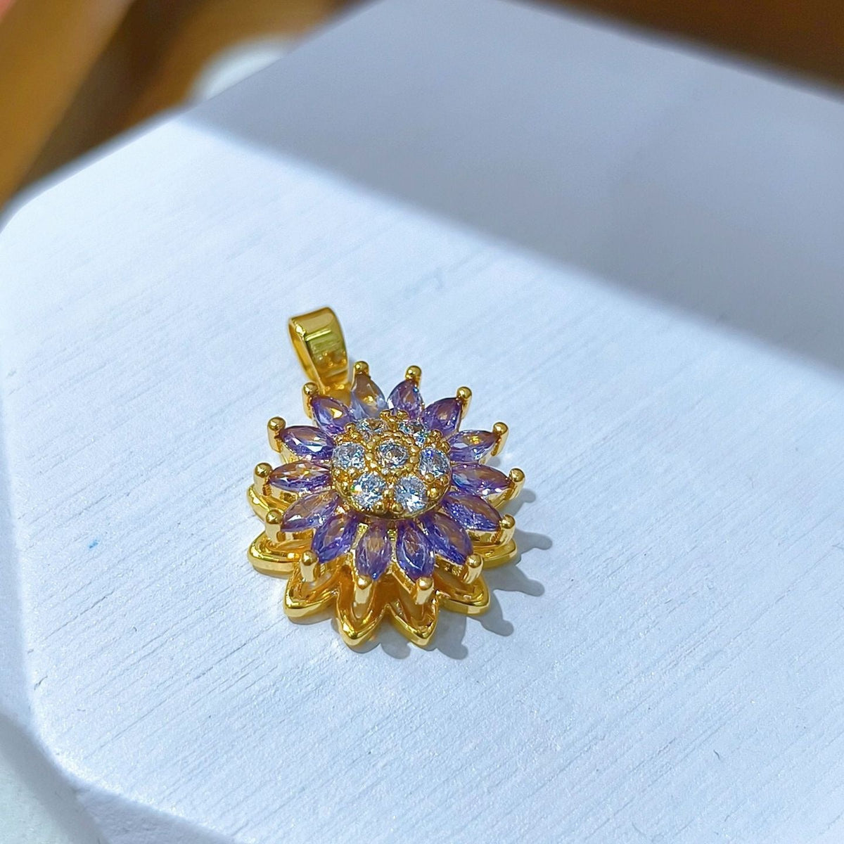 Rotating Floral & Sparkle Copper Pendant Collection style 146