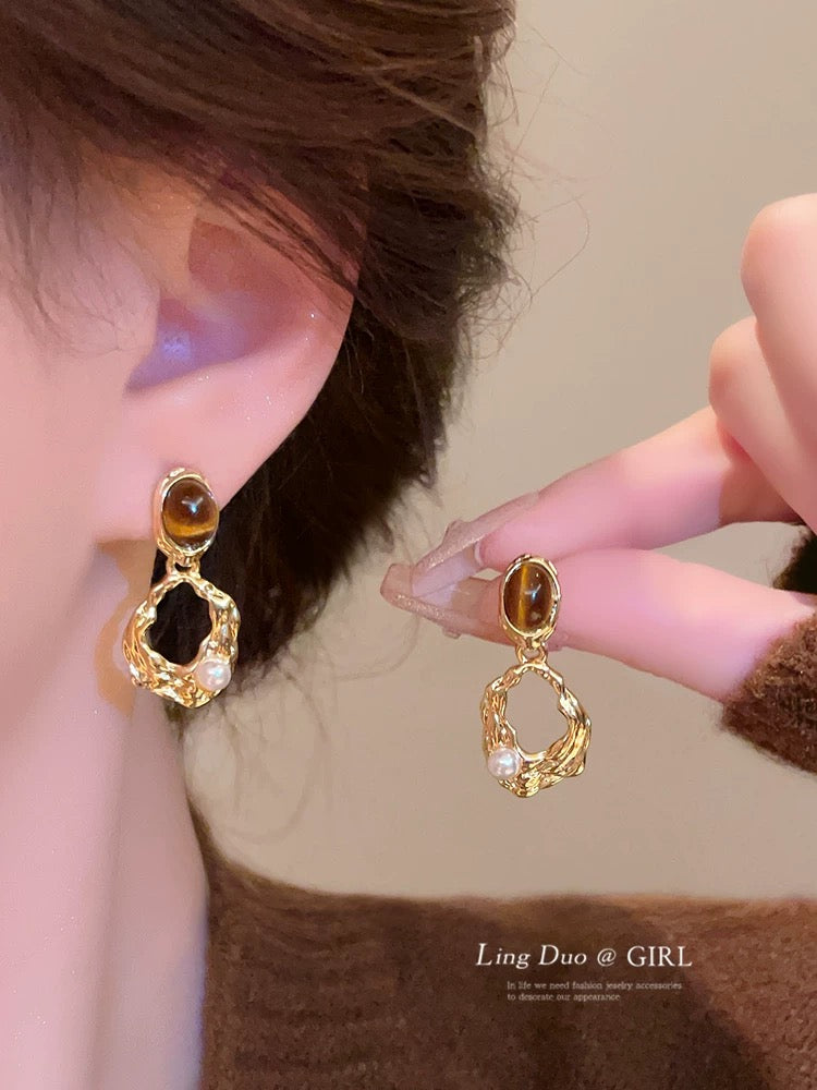 Vintage Tiger’s Eye-Inspired Drop Earrings with Pearl Accent – 925 Sterling Silver Posts