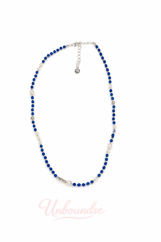 Mehrlagige Halskette aus natürlichen blauen Kristallperlen