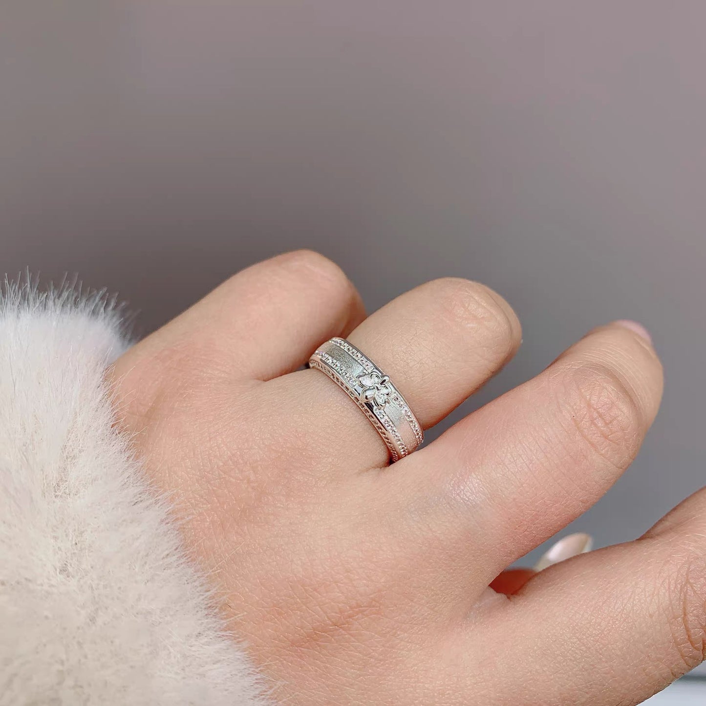 Fleur Oil Enamel Adjustable Ring