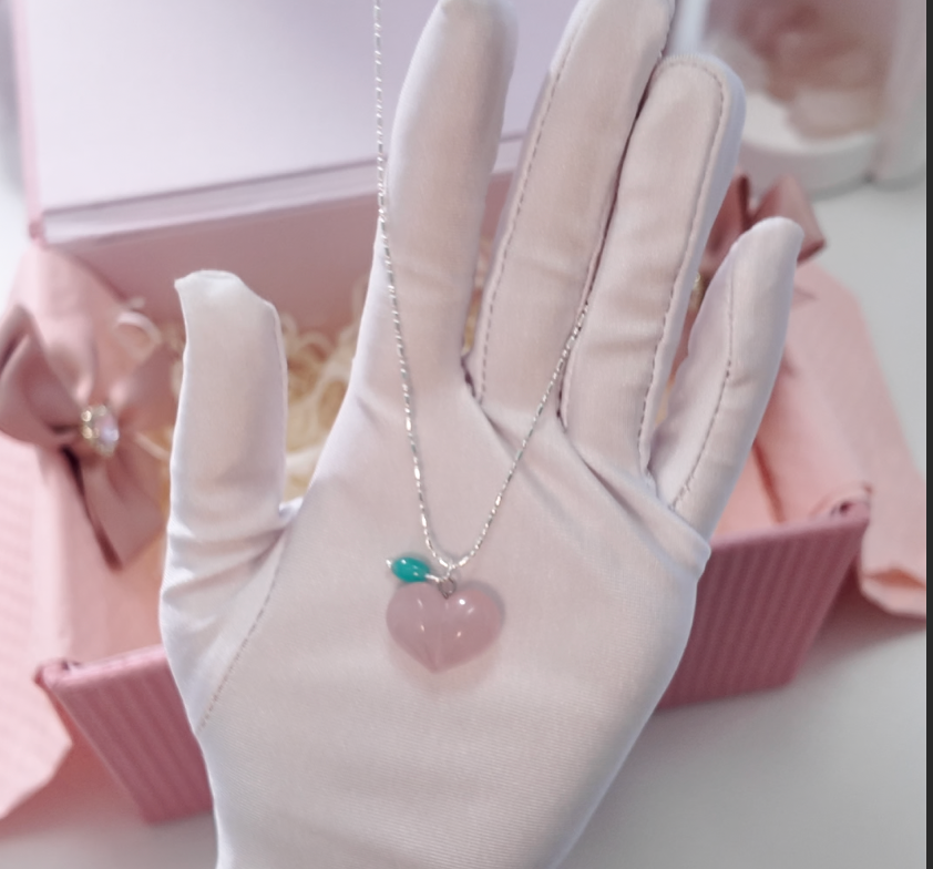 Lucky Heart Rose Quartz Necklace in S925 Plated Chain
