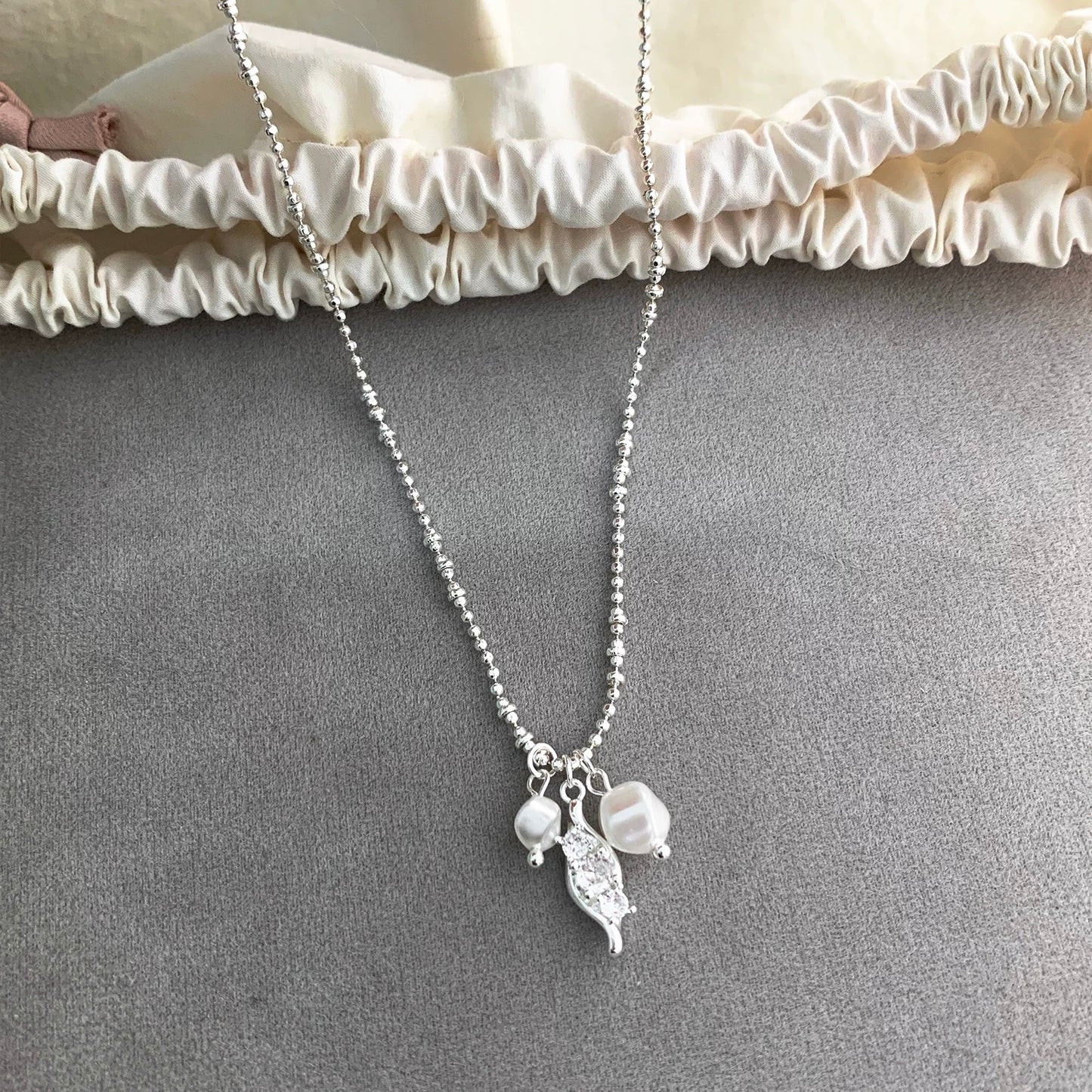 Delicate Pearl Drop Necklace