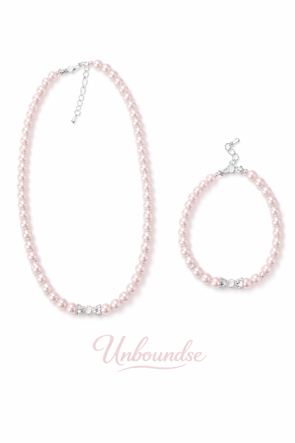 Schmuckset mit zartrosa Perlen und 925er Silberauflage