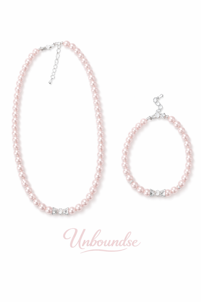 Schmuckset mit zartrosa Perlen und 925er Silberauflage