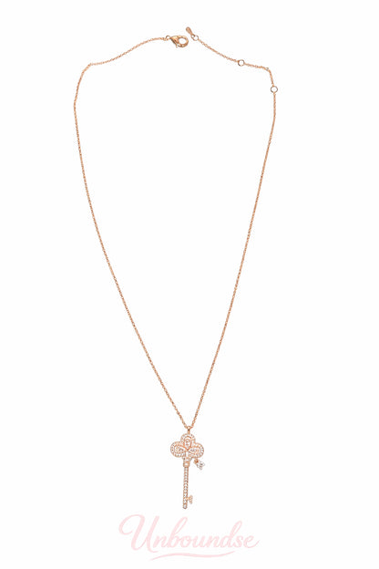 Halskette mit Schlüsselanhänger aus Roségold, 18 Karat vergoldet