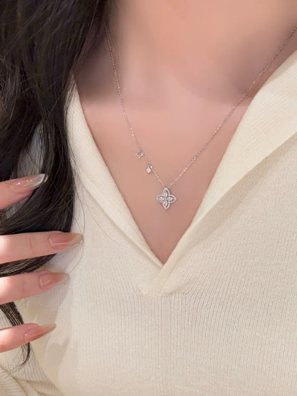 Minimal Silver Clover Necklace