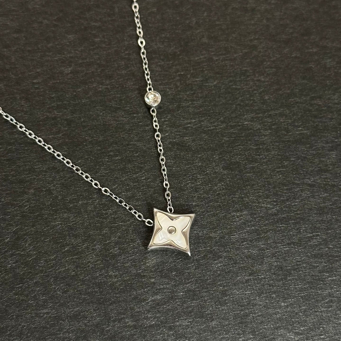 Silver Star Shell Necklace